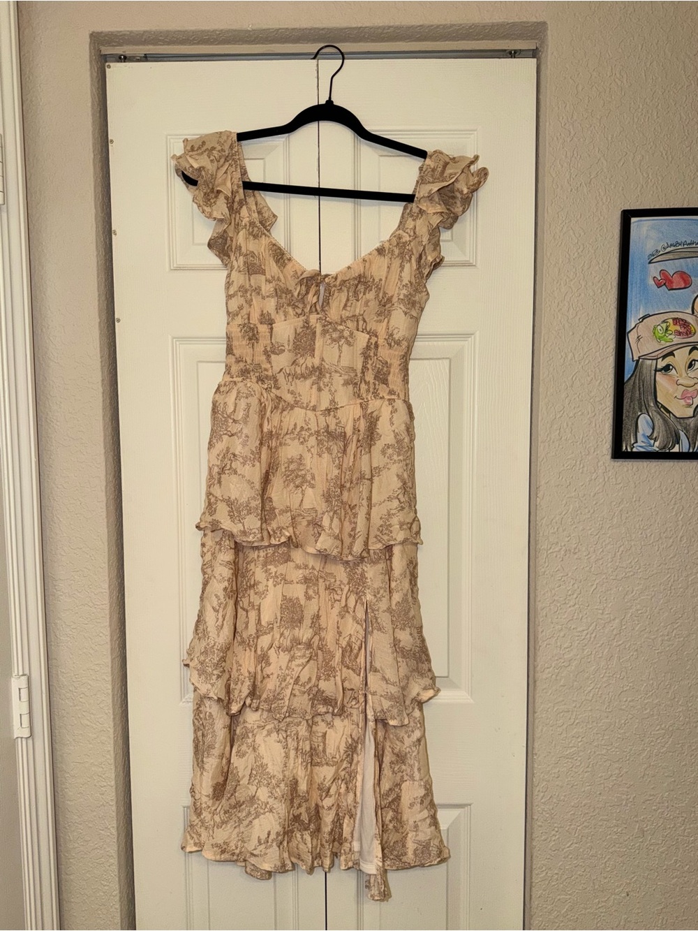 Francesca's Collections Beige Floral High-Low Ruffle Midi Dress